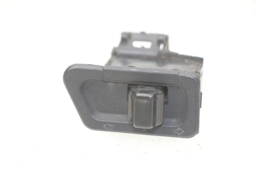 photo de BLINKERHEBEL YIYING YY50QT-10 50 (2007 - 2022)