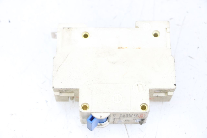 photo de SCHALTER ON OFF EFUN PUSA 1 - Gesamtansicht des Produkts