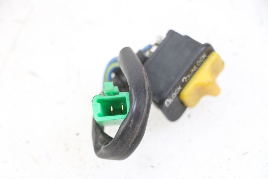 photo de SCHALTER ON OFF PEUGEOT TWEET 4T 50 (2014 - 2019)