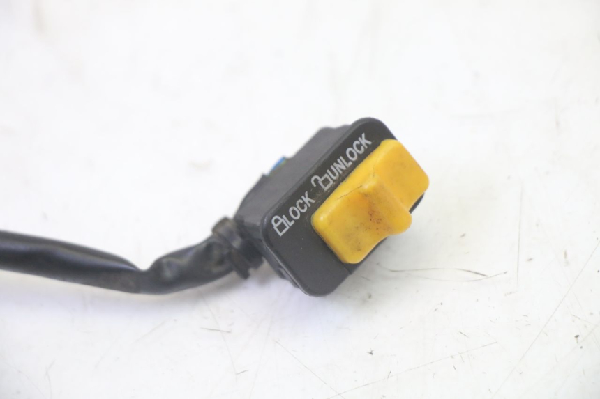 photo de SCHALTER ON OFF PEUGEOT TWEET 4T 50 (2018 - 2020)