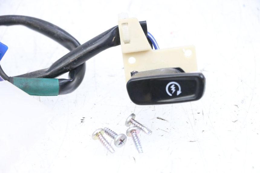 photo de STARTER SCHALTER MBK FLAME X 125 (2007 - 2016) - Technische Nahaufnahme