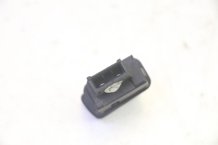 photo de STARTER SCHALTER PIAGGIO MP3 RL 250 (2007 - 2010) - Alternative Perspektive