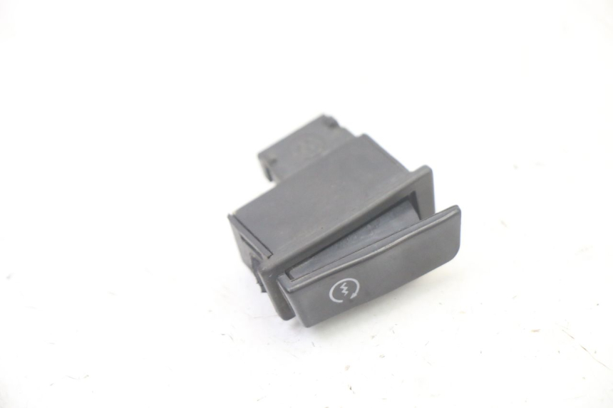 photo de STARTER SCHALTER JM MOTORS OLDIES GT 4T 50 (2018 - 2025)