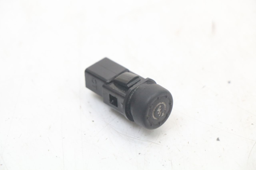 photo de STARTER SCHALTER PIAGGIO NEW TYPHOON 50 (2010 - 2017)