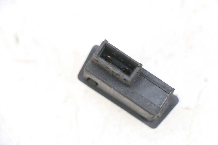 photo de ANLASSER-SCHALTER YAMAHA XMAX X-MAX 125 (2006 - 2009) - Zoom auf Gebrauchszustand