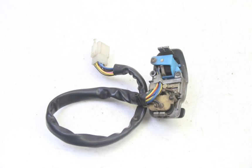 photo de RECHTS SCHALTER QUADRO 4 4D 350 (2015 - 2018)