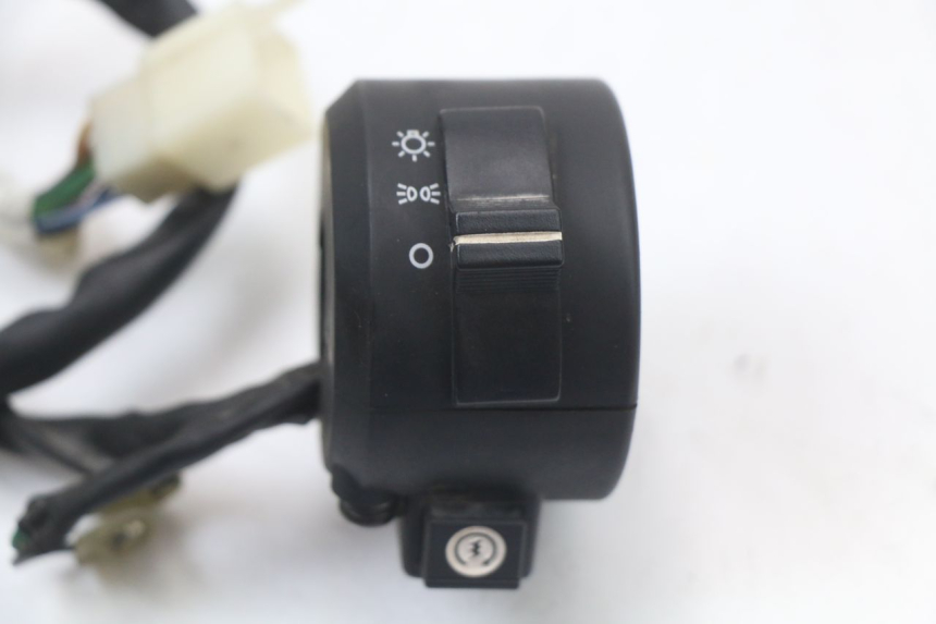 photo de RECHTS SCHALTER DAELIM A-FOUR 2T 50 (2005 - 2012)