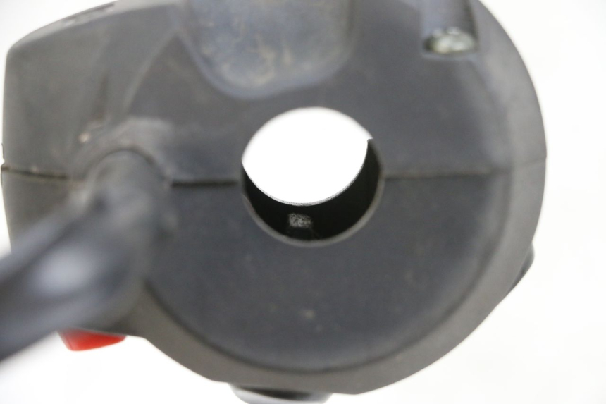 photo de RECHTS SCHALTER ADIVA AD3 300 (2014 - 2020)