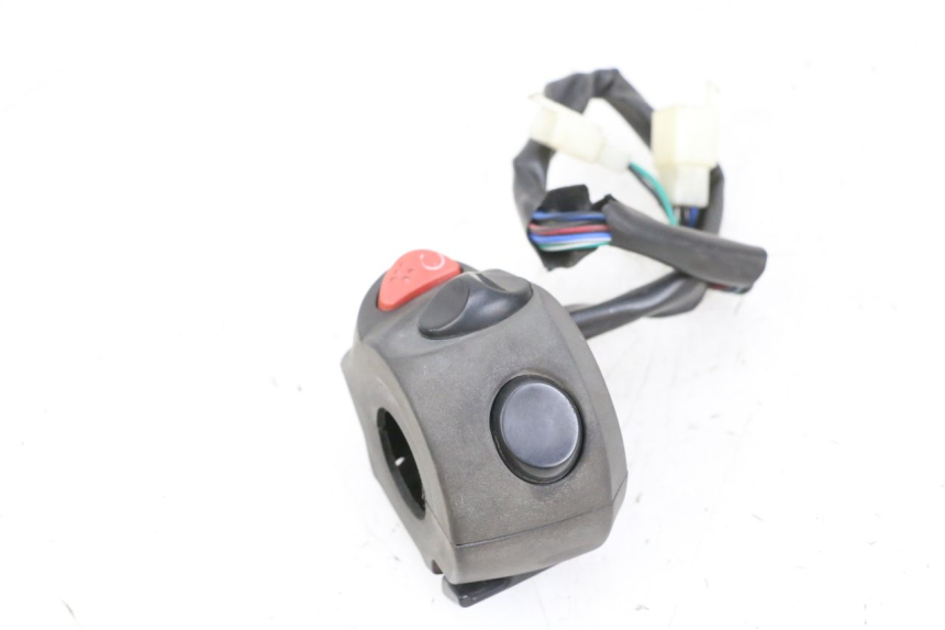 photo de RECHTS SCHALTER ADIVA AD3 300 (2014 - 2020)