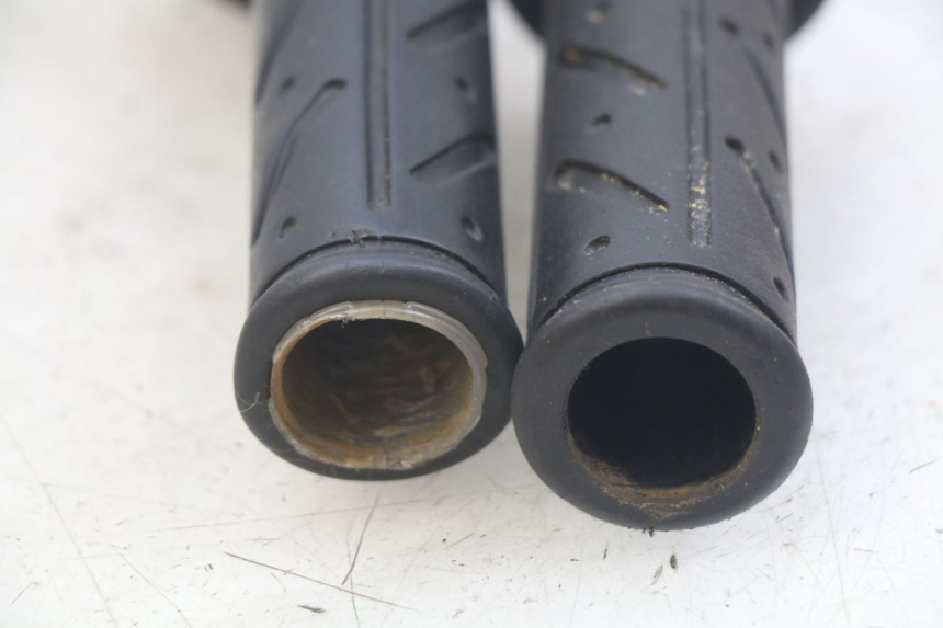 photo de RECHTER LENKERHEBEL KYMCO AGILITY 4T 50 (2018 - 2022)