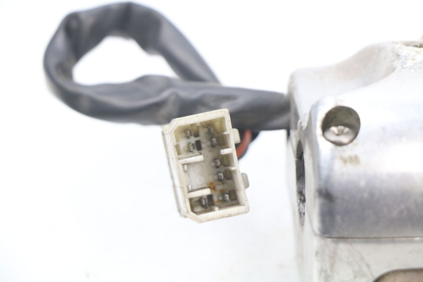 photo de RECHTS SCHALTER PIAGGIO BEVERLY 125 (1998 - 2005)