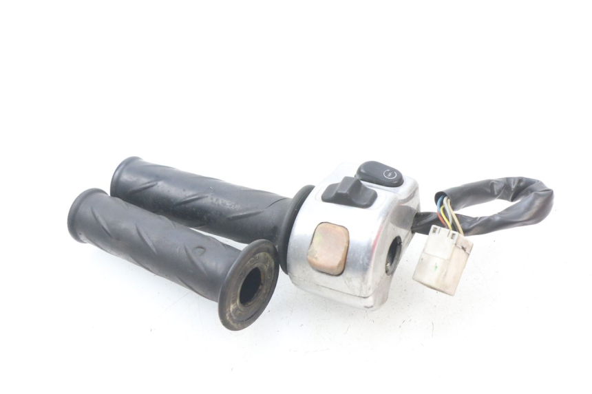 photo de RECHTS SCHALTER PIAGGIO BEVERLY 125 (1998 - 2005)