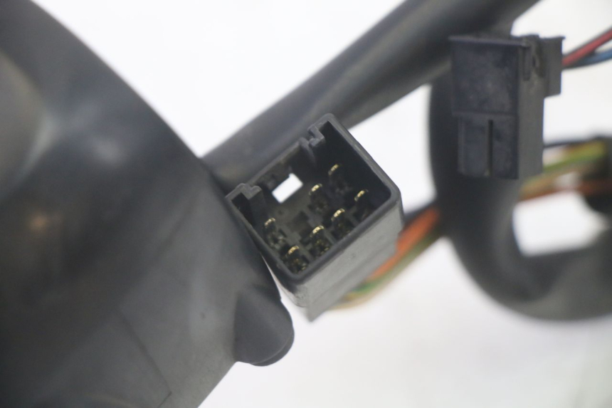 photo de RECHTER LENKERHEBEL SUZUKI BURGMAN 125 (2007 - 2014) - Oberflächenzustand und Material