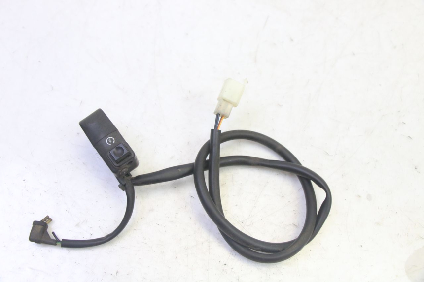 photo de RECHTS SCHALTER HONDA CBF 125 (2009 - 2015)