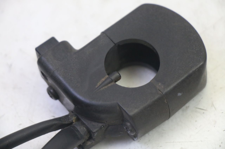 photo de RECHTS SCHALTER HONDA CBF 125 (2009 - 2015)