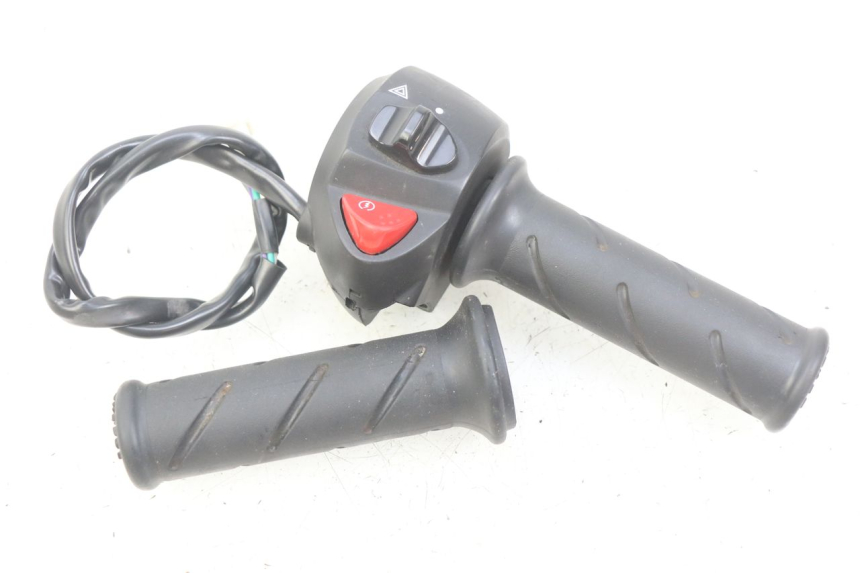 photo de RECHTER LENKERHEBEL PEUGEOT CITYSTAR 2T 50 (2018 - 2021)