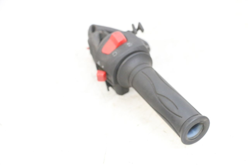 photo de RECHTS SCHALTER KSR CODE 125 (2018 - 2020) - Alternative Perspektive