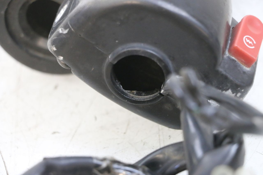 photo de RECHTER LENKERHEBEL SYM CROX 4T 50 (2016 - 2023) - Oberflächenzustand und Material