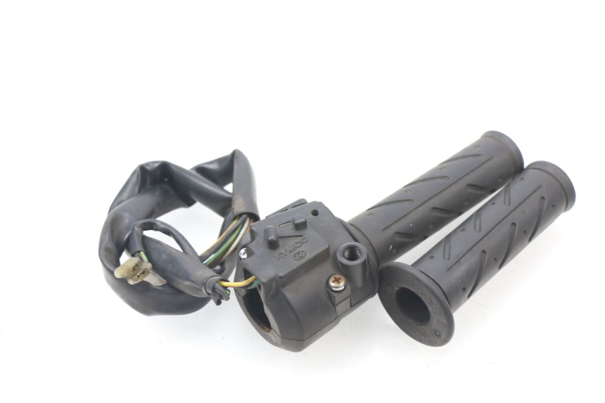 photo de RECHTER LENKERHEBEL KYMCO DINK 4T 50 (2007 - 2018)