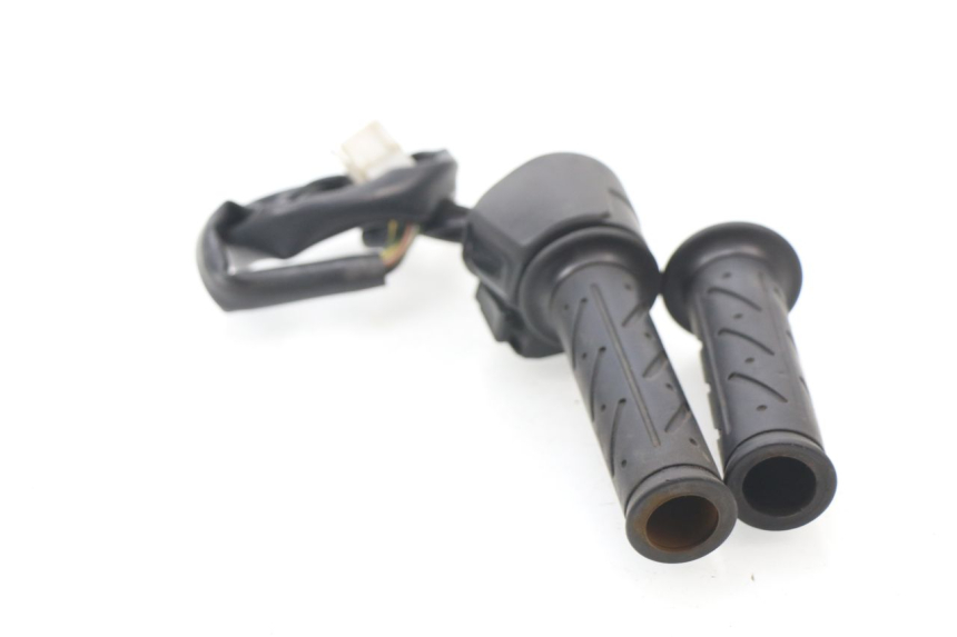 photo de RECHTER LENKERHEBEL KYMCO DINK 4T 50 (2007 - 2018)