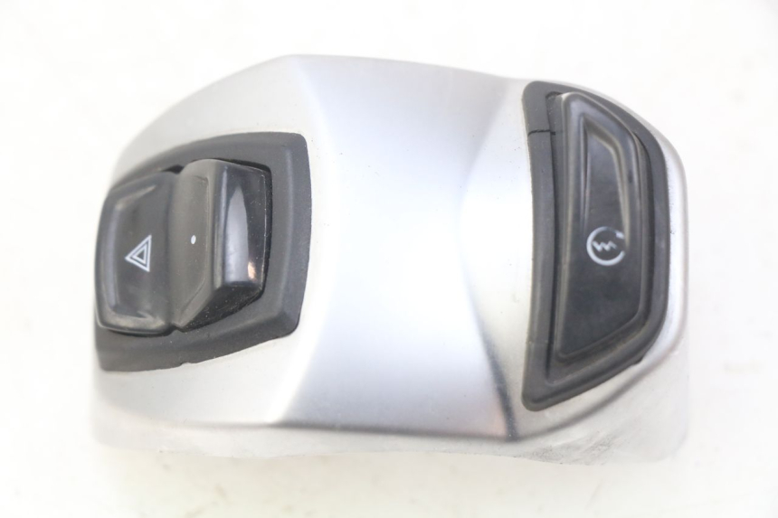photo de RECHTER LENKERHEBEL PEUGEOT DJANGO 2T 50 (2014 - 2019)