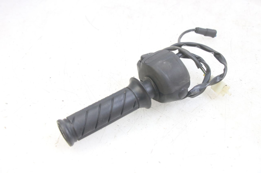 photo de RECHTER LENKERHEBEL GILERA DNA 50 (2000 - 2007)