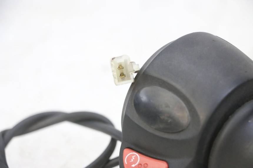 photo de RECHTS SCHALTER PEUGEOT ELYSTAR 125 (2002 - 2007)