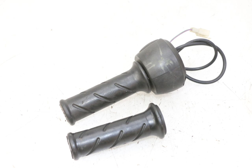 photo de RECHTER LENKERHEBEL PEUGEOT ELYSTAR 50 (2002 - 2014)