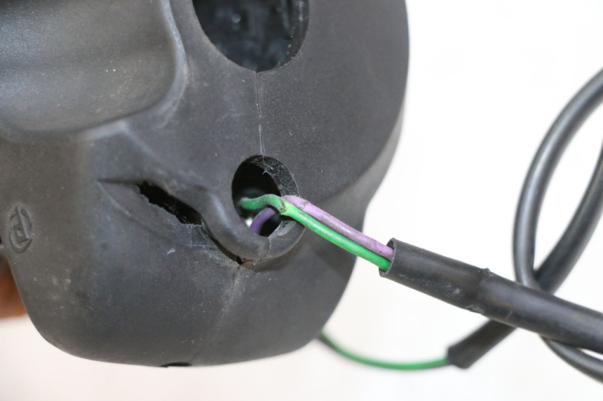 photo de RECHTER LENKERHEBEL PEUGEOT ELYSTAR 50 (2002 - 2014)