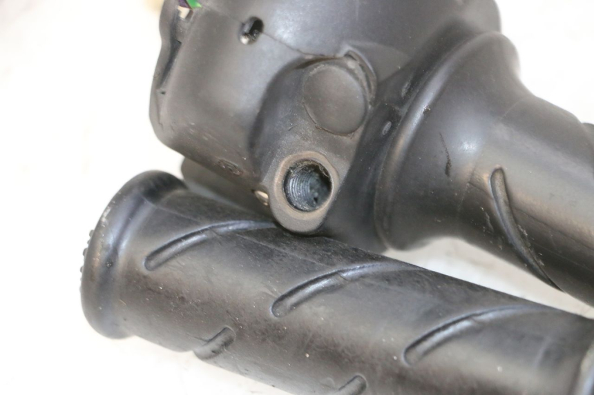 photo de RECHTER LENKERHEBEL PEUGEOT ELYSTAR 50 (2002 - 2014)