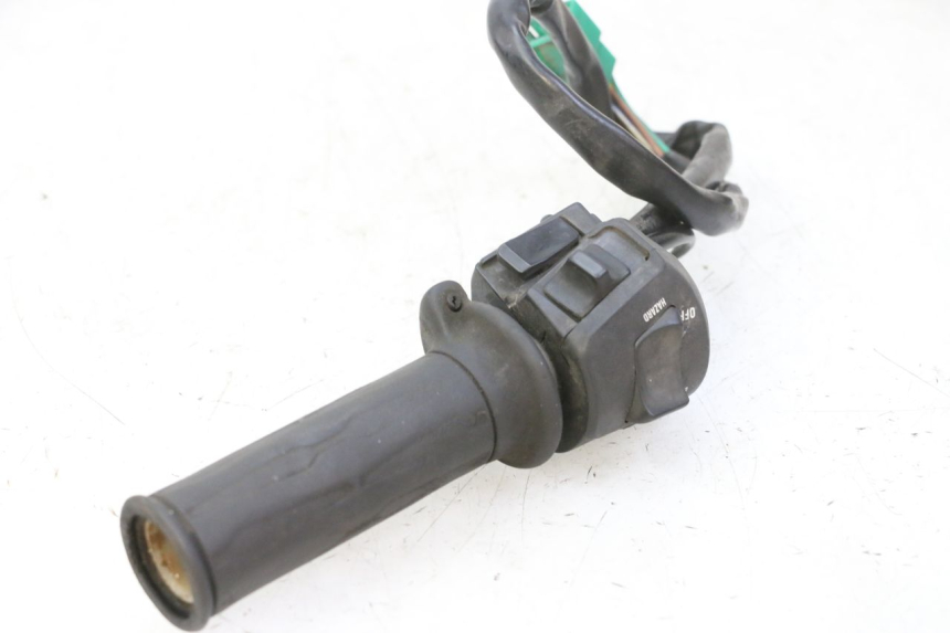 photo de RECHTS SCHALTER KYMCO GRAND DINK 125 (2008 - 2014)