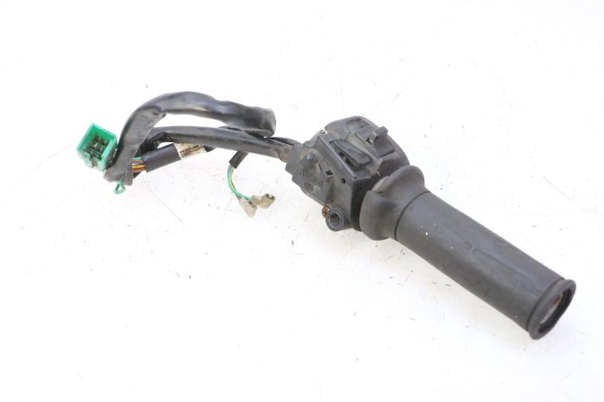 photo de RECHTS SCHALTER KYMCO GRAND DINK 125 (2008 - 2014)