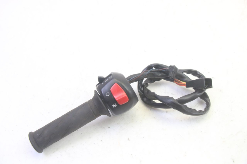 photo de RECHTS SCHALTER SUZUKI GSF N BANDIT 600 (1996 - 1999) - Alternative Perspektive