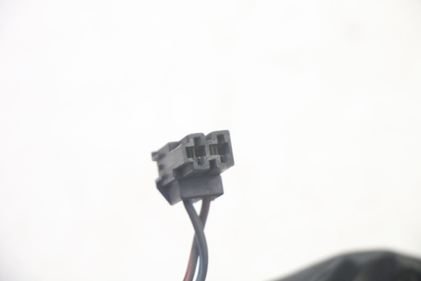 photo de RECHTS SCHALTER SUZUKI GSF N BANDIT 600 (1996 - 1999) - Details der Befestigungspunkte