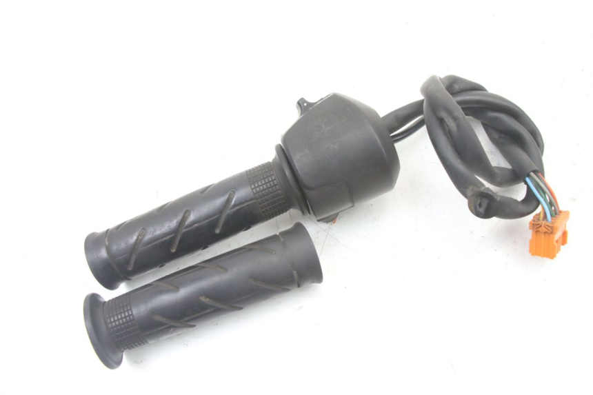 photo de RECHTER LENKERHEBEL HONDA FES S-WING SWING ABS 125 (2007 - 2015)