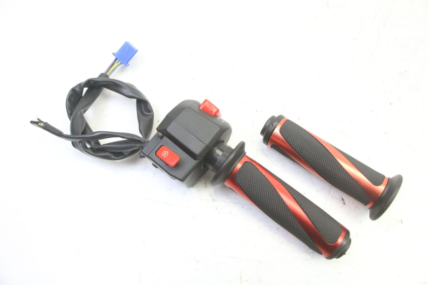 photo de RECHTS SCHALTER KIDEN KD125-G 125 (2018 - 2022)