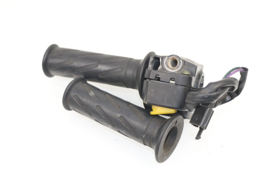 photo de RECHTER LENKERHEBEL PEUGEOT KISBEE 2T 50 (2010 - 2017)