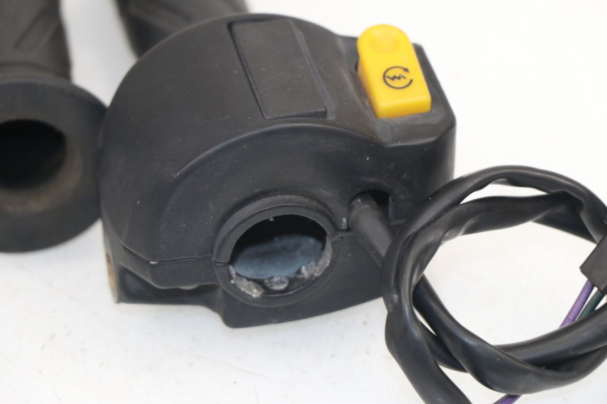 photo de RECHTER LENKERHEBEL PEUGEOT KISBEE 2T 50 (2010 - 2017)