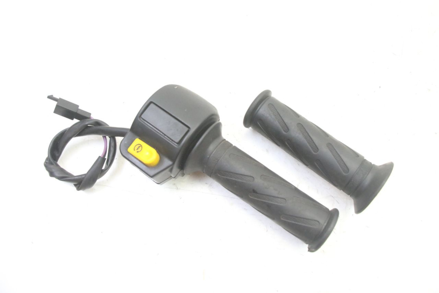 photo de RECHTER LENKERHEBEL PEUGEOT KISBEE 2T 50 (2010 - 2017)