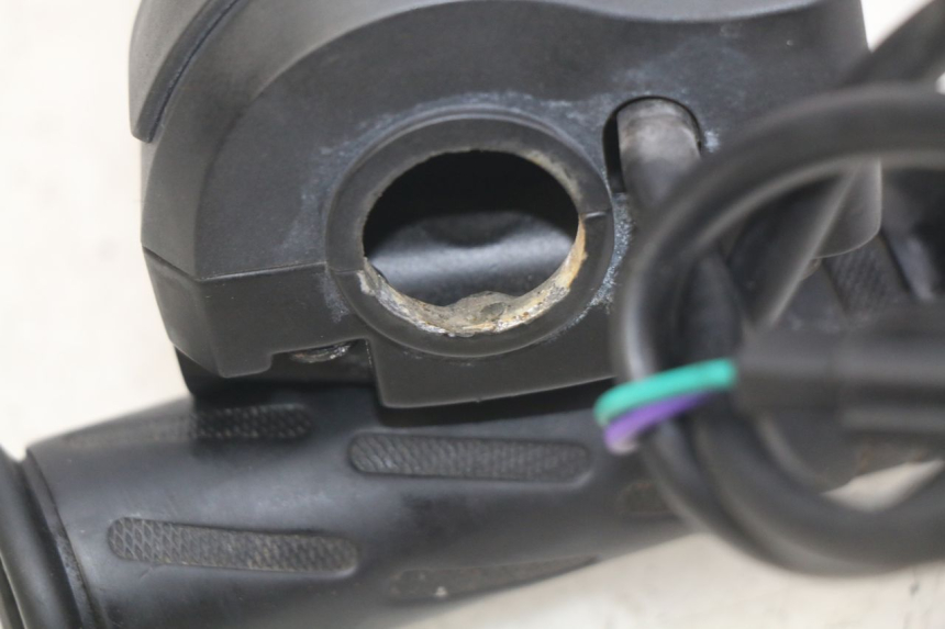 photo de RECHTER LENKERHEBEL PEUGEOT KISBEE 4T 50 (2018 - 2022)