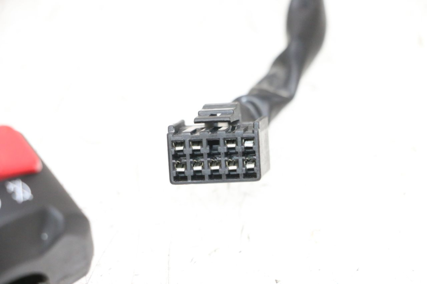 photo de RECHTS SCHALTER YAMAHA MT-07 MT07 ABS 700 (2018 - 2020) - Gesamtansicht des Produkts