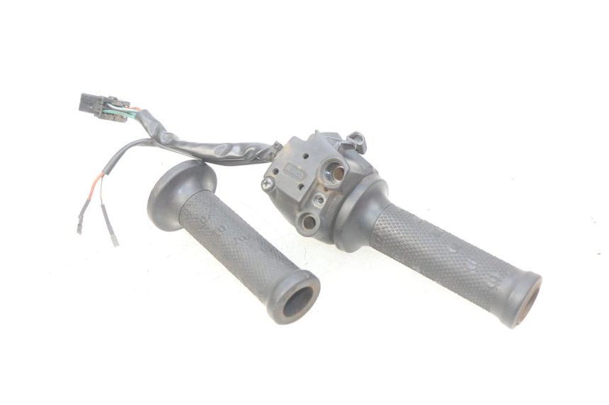 photo de RECHTER LENKERHEBEL GILERA NEXUS 125 (2009 - 2013)