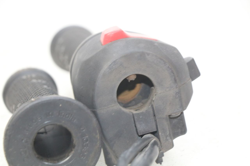 photo de RECHTER LENKERHEBEL GILERA NEXUS 125 (2009 - 2013)