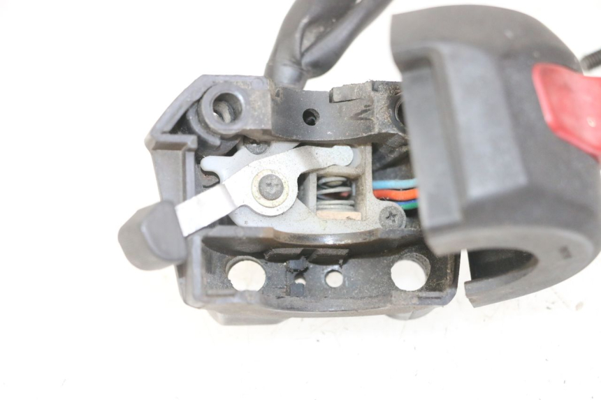 photo de RECHTER LENKERHEBEL GILERA NEXUS 125 (2009 - 2013)