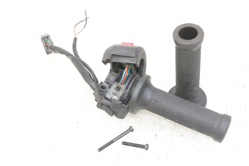 photo de RECHTER LENKERHEBEL GILERA NEXUS 125 (2009 - 2013)