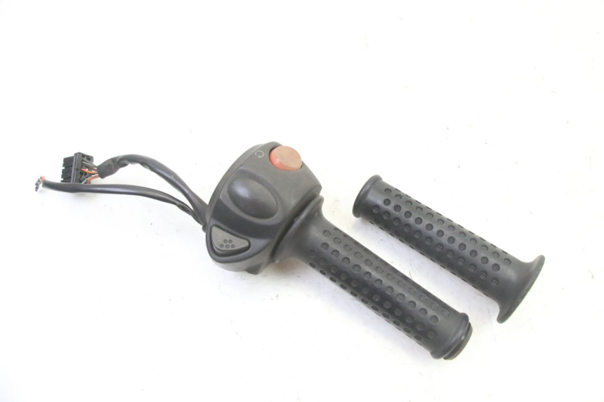 photo de RECHTER LENKERHEBEL GILERA NEXUS 125 (2009 - 2013)