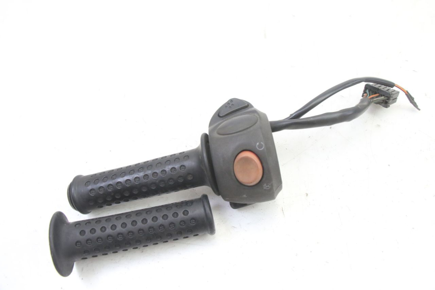 photo de RECHTER LENKERHEBEL GILERA NEXUS 125 (2009 - 2013)
