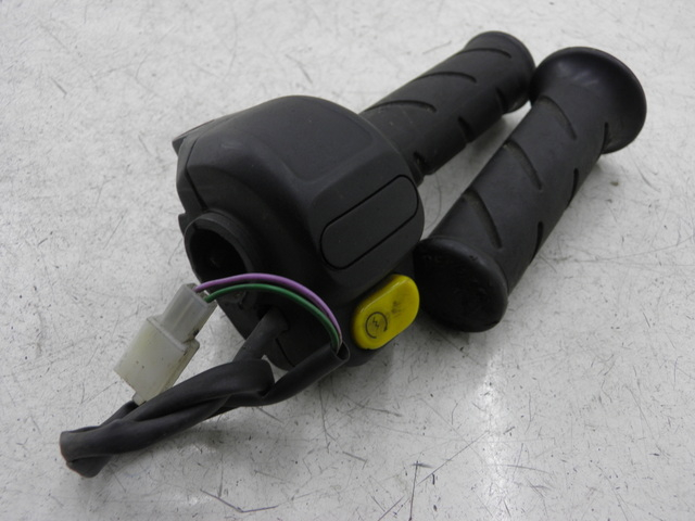 photo de RECHTER LENKERHEBEL PEUGEOT LUDIX 50 (2008 - 2017)