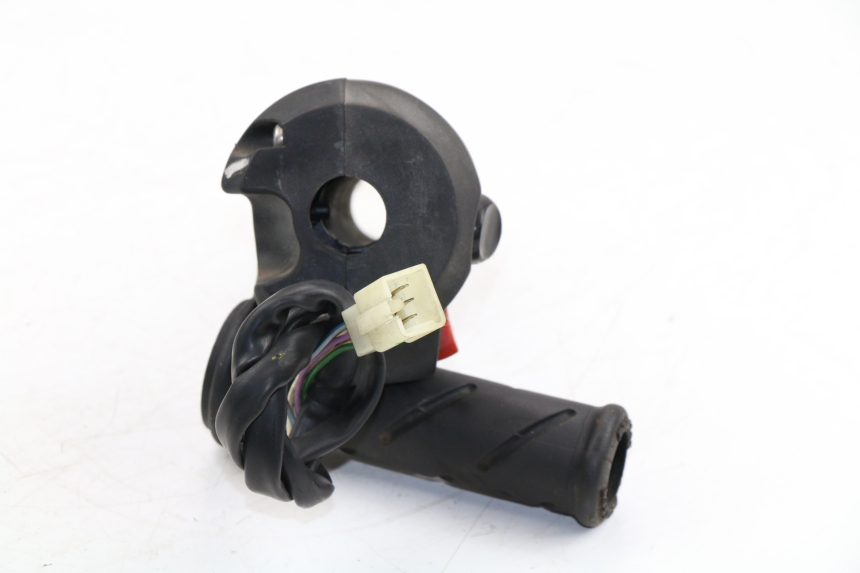 photo de RECHTER LENKERHEBEL PEUGEOT SATELIS COMPRESSOR K15 125 (2006 - 2009)