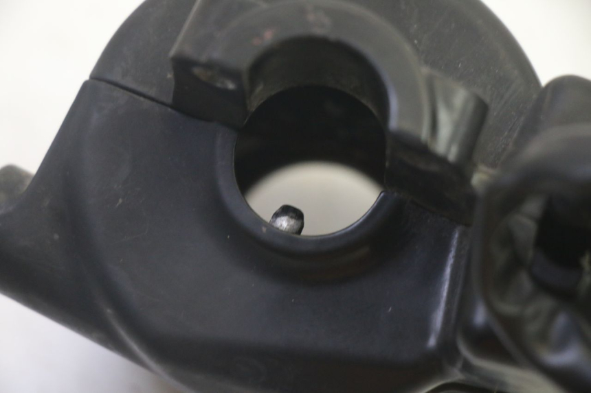 photo de RECHTS SCHALTER LIGIER PULSE 3 1 (2014 - 2020) - Oberflächenzustand und Material